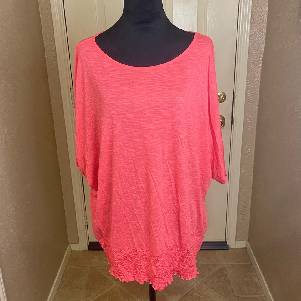 Women's Pink Top